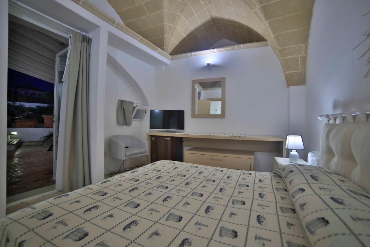 Palazzo Zacheo Bed & Breakfast Gallipoli Exterior photo
